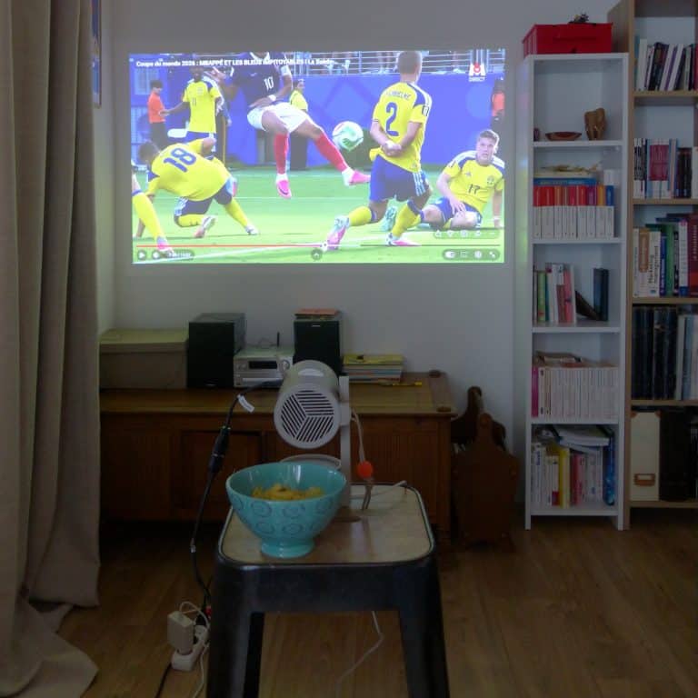 Louer un vidéoprojecteur près de chez vous à Talence