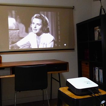 Louer un vidéoprojecteur avec les Biens en Commun à Lyon